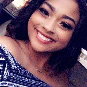 Meet your Posher, Kaipookalani